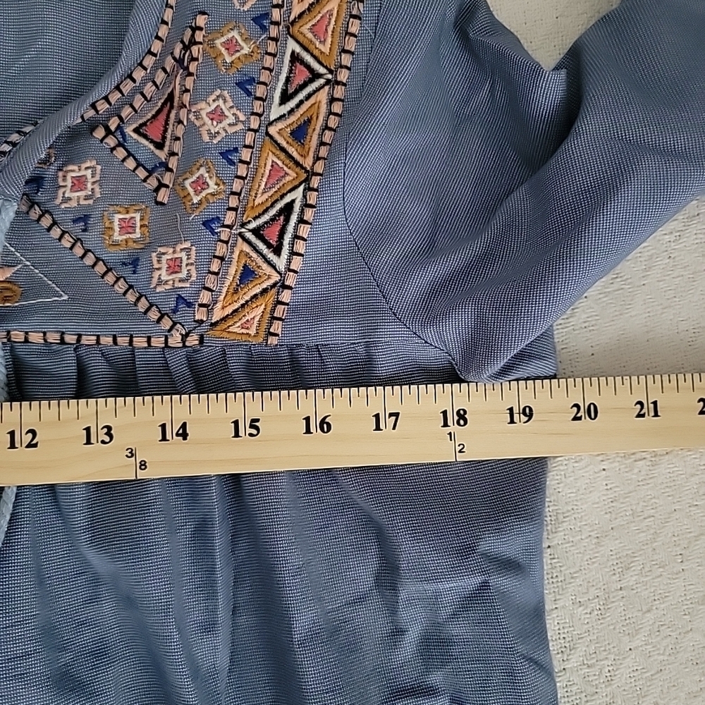 Rebellion blue embroidered blouse with tassels Size M - Picture 7 of 9